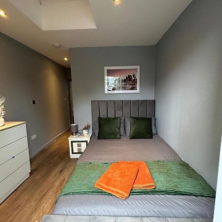 2 Bedroom Flat In Euston 2 Mins Away From Station, No Lift Londýn Exteriér fotografie
