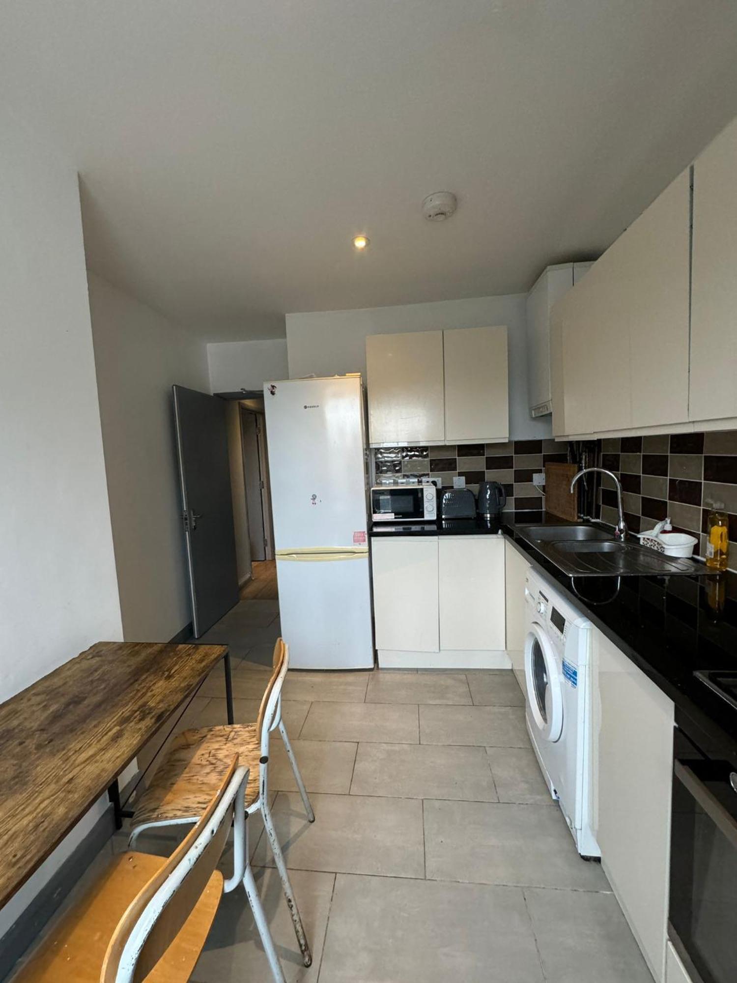 2 Bedroom Flat In Euston 2 Mins Away From Station, No Lift Londýn Exteriér fotografie