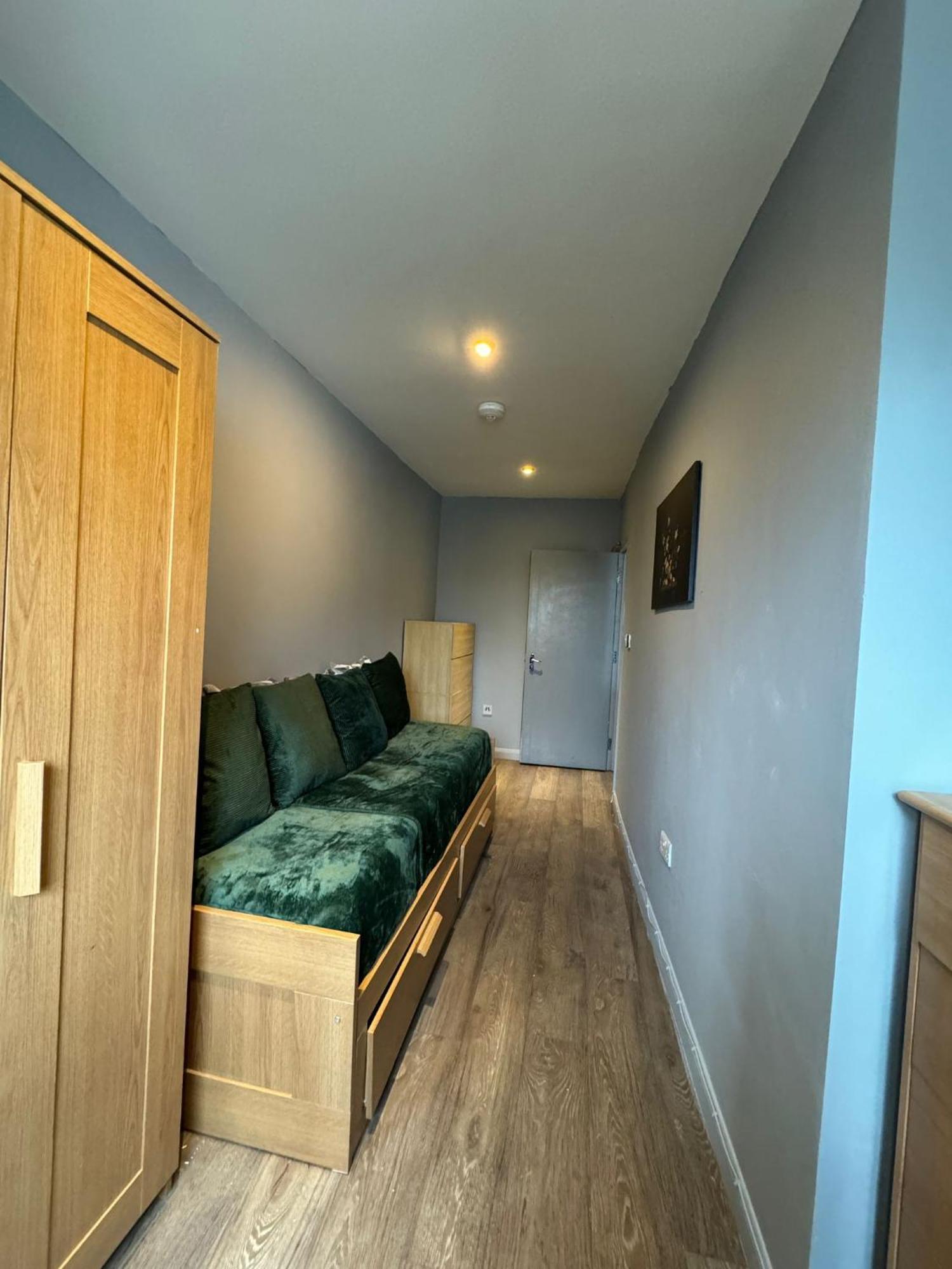 2 Bedroom Flat In Euston 2 Mins Away From Station, No Lift Londýn Exteriér fotografie